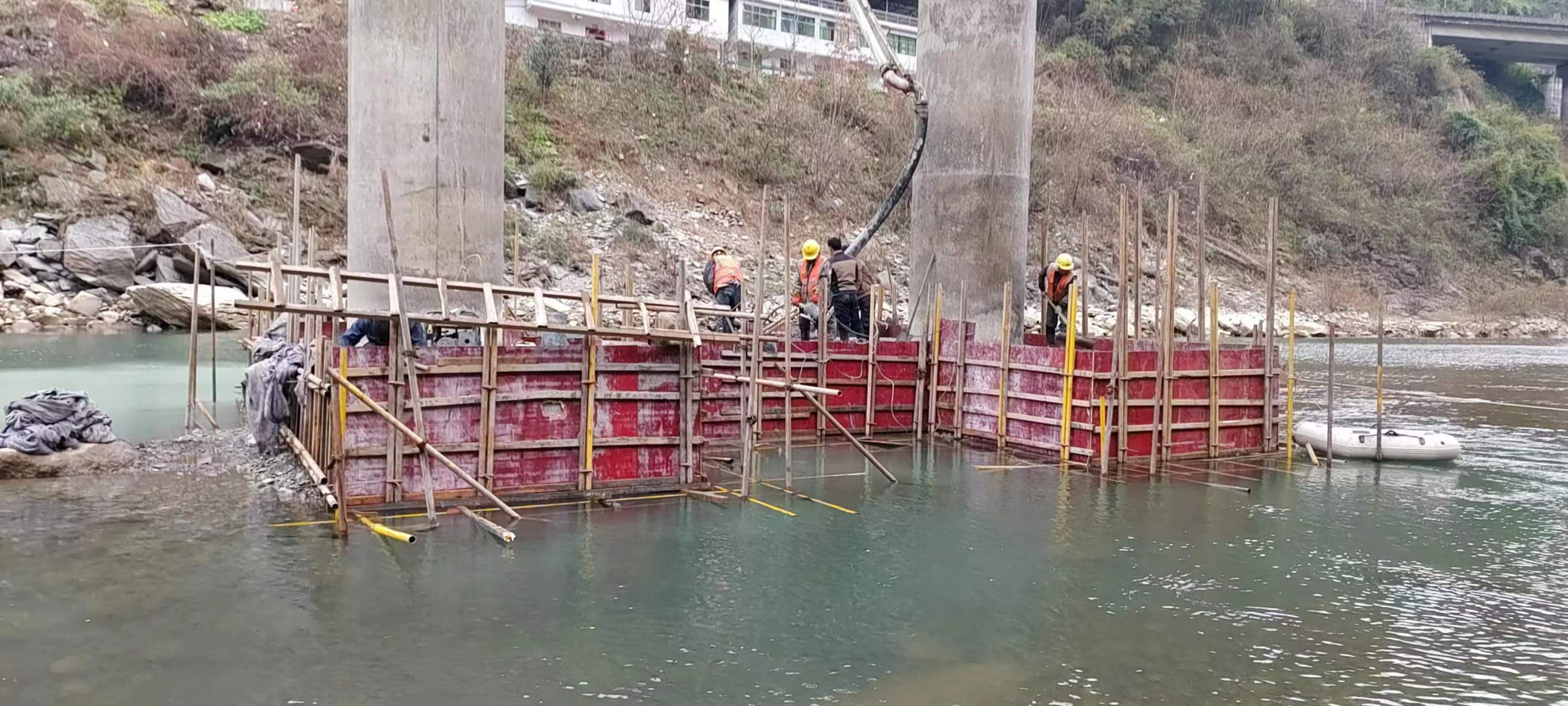 石景山水利工程施工中堤坝渗漏原因以及防渗加固技术